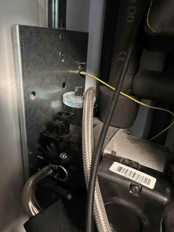 Afbeeldingslocatie: https://tweakers.net/i/kGLXahbU9l7mBYoHiWJW99lsIWA=/x800/filters:strip_exif()/f/image/6DsANvOQnH0ZxSGfCsOmRgtk.png?f=fotoalbum_large