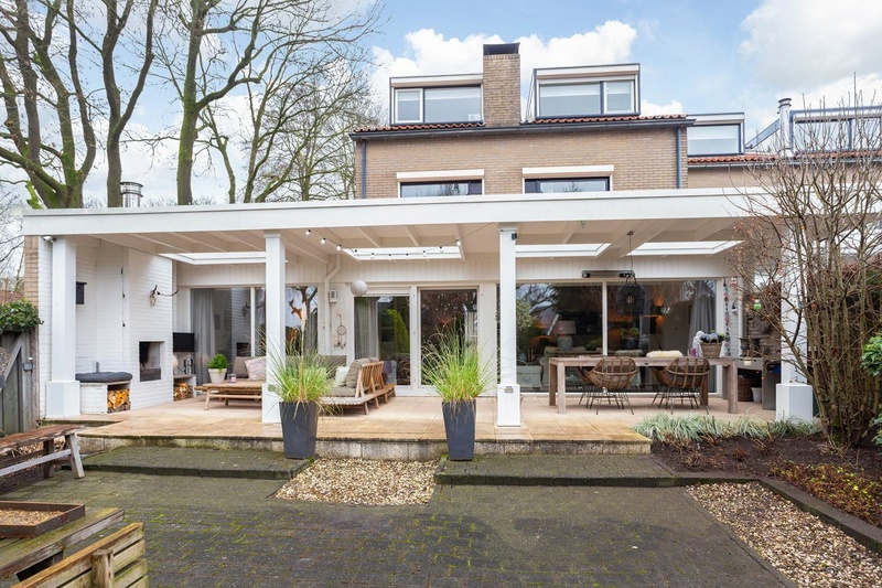 Afbeeldingslocatie: https://tweakers.net/i/kH1QXJ2a4LbP_vWFuwqZZ4M6DPQ=/800x/filters:strip_icc():strip_exif()/f/image/Sh5h0808DlnqeNLnFw76ayuZ.jpg?f=fotoalbum_large