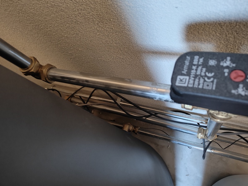 Afbeeldingslocatie: https://tweakers.net/i/kKxLes_DysU6IPKcg_xOEMrv5BI=/800x/filters:strip_icc():strip_exif()/f/image/PwX1aV6BVF3O4R7JhPkYUatK.jpg?f=fotoalbum_large