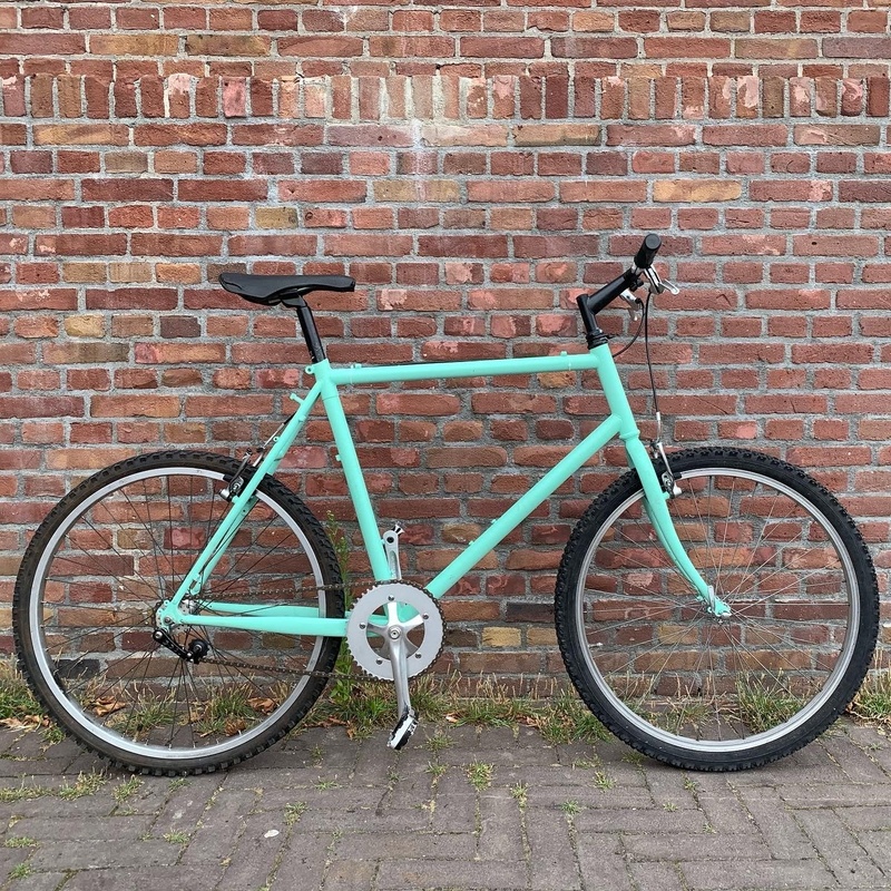 Afbeeldingslocatie: https://tweakers.net/i/kOCd3SmsvJN2GGW5T0MD0AmGZI4=/800x/filters:strip_icc():strip_exif()/f/image/9WpdhFvE3WHLjq88gNT0201G.jpg?f=fotoalbum_large