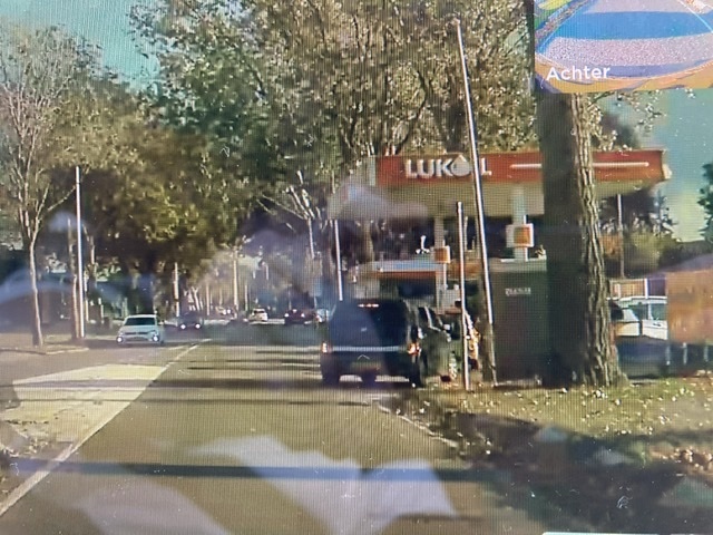 Afbeeldingslocatie: https://tweakers.net/i/kOmZQVpafO6OJ00vkY-0JBpn3Ig=/full-fit-in/4920x3264/filters:max_bytes(3145728):no_upscale():strip_icc():fill(white):strip_exif()/f/image/vi7Wz8X5wbga0Upk7pFwbZb4.jpg?f=user_large