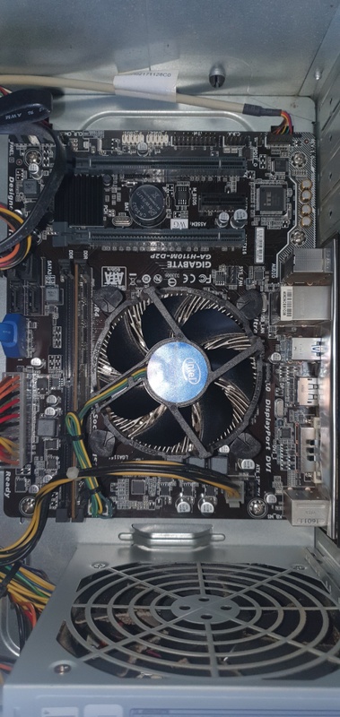 Afbeeldingslocatie: https://tweakers.net/i/kPekH9xq0RN3UvVAa-8MtXGDo9U=/x800/filters:strip_icc():strip_exif()/f/image/uQd8gRzPwya60iQuiv0NGhrL.jpg?f=fotoalbum_large