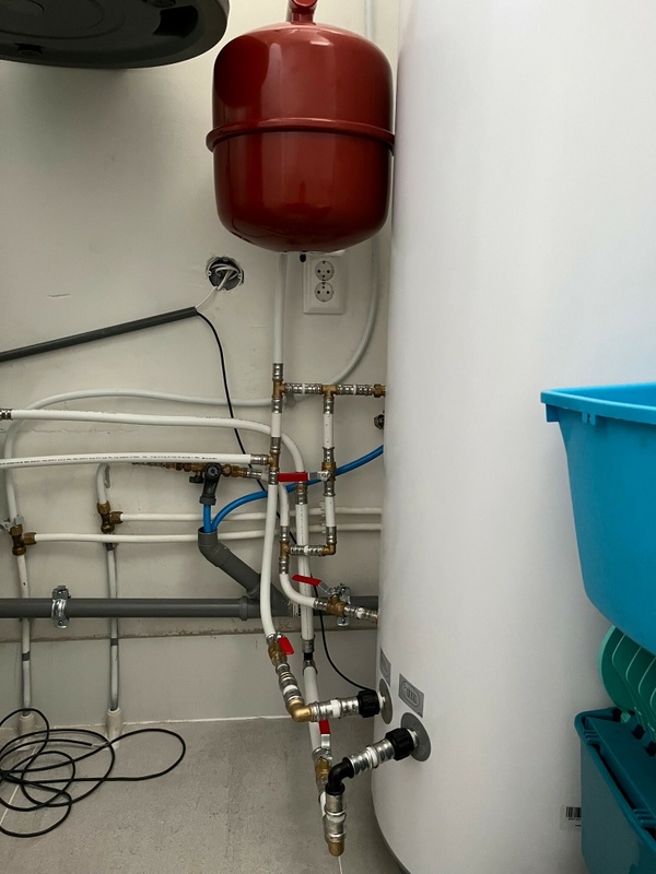 Afbeeldingslocatie: https://tweakers.net/i/kRQVhjUUxvioWOQg6x2Jfuk5WIc=/x800/filters:strip_icc():strip_exif()/f/image/GVAppx295HsSM1y9TZHKnMsV.jpg?f=fotoalbum_large