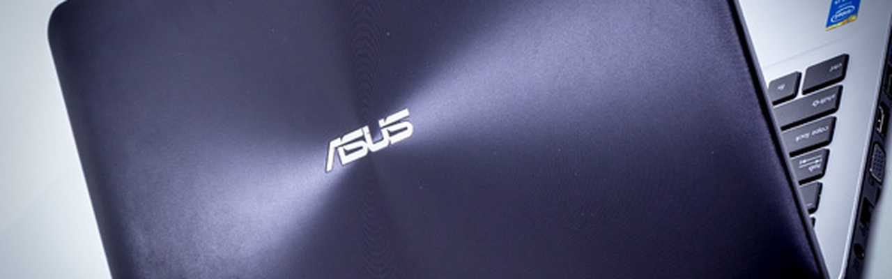 Asus R556LA Review - Tweakers