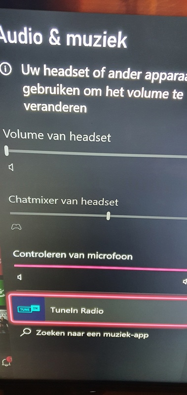 Afbeeldingslocatie: https://tweakers.net/i/kTU8tdphx1e08DG0sO4TGoti8gQ=/x800/filters:strip_icc():strip_exif()/f/image/GPiBWunaihAHcHunqdD9k9Pf.jpg?f=fotoalbum_large