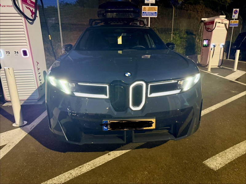Afbeeldingslocatie: https://tweakers.net/i/kU-_enqow5EKpuavcizCgxwvkNY=/800x/filters:strip_icc():strip_exif()/f/image/fDOZObPhW7oYSxdKKjqJP2sT.jpg?f=fotoalbum_large
