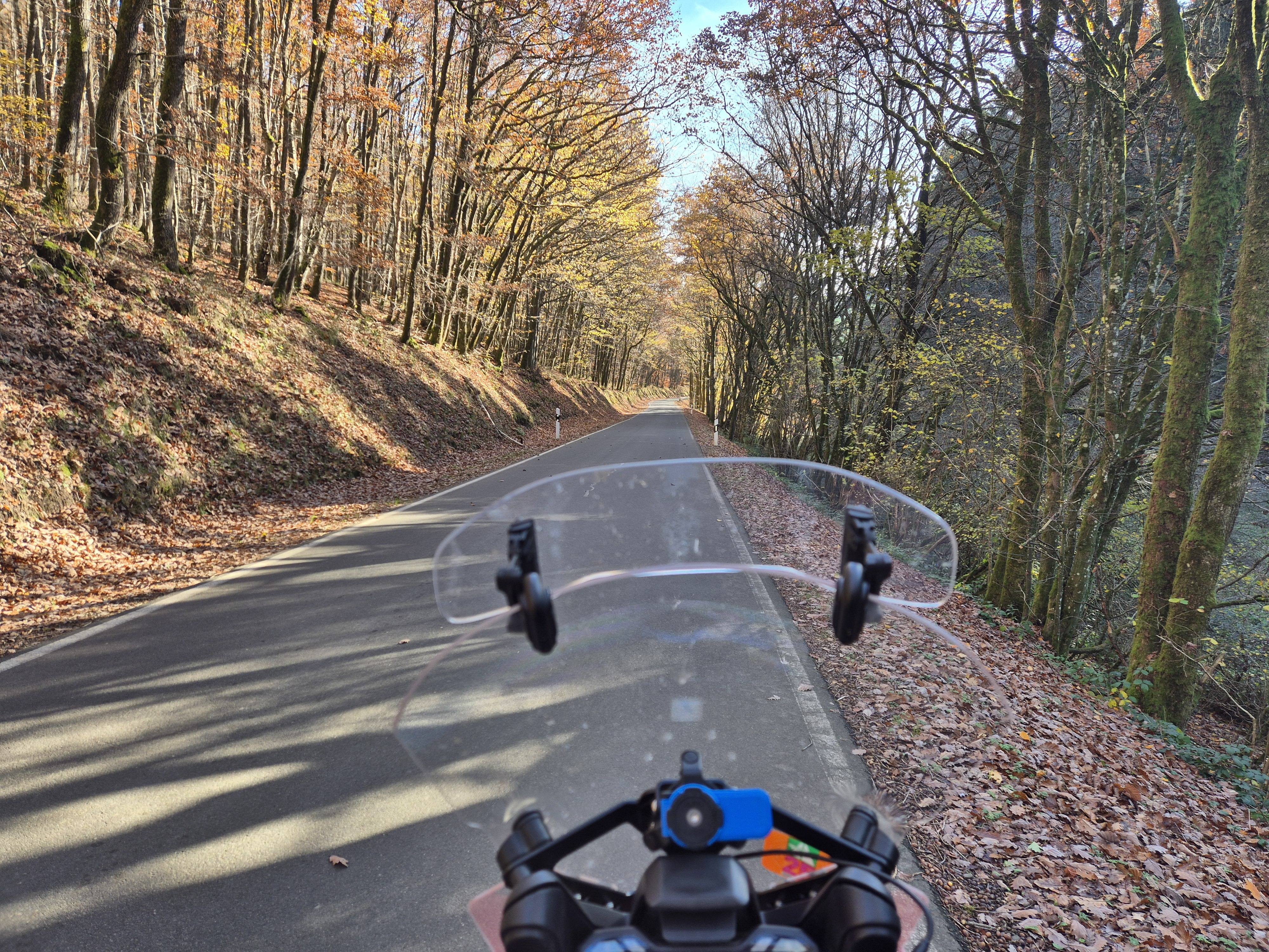 Afbeeldingslocatie: https://tweakers.net/i/kUSTefcSEHQbaMqCP76ZYmvU8Bk=/fit-in/4920x3264/filters:max_bytes(3145728):no_upscale():strip_icc():strip_exif()/f/image/vnRTCaAogklrcdPAzMltStth.jpg?f=user_large