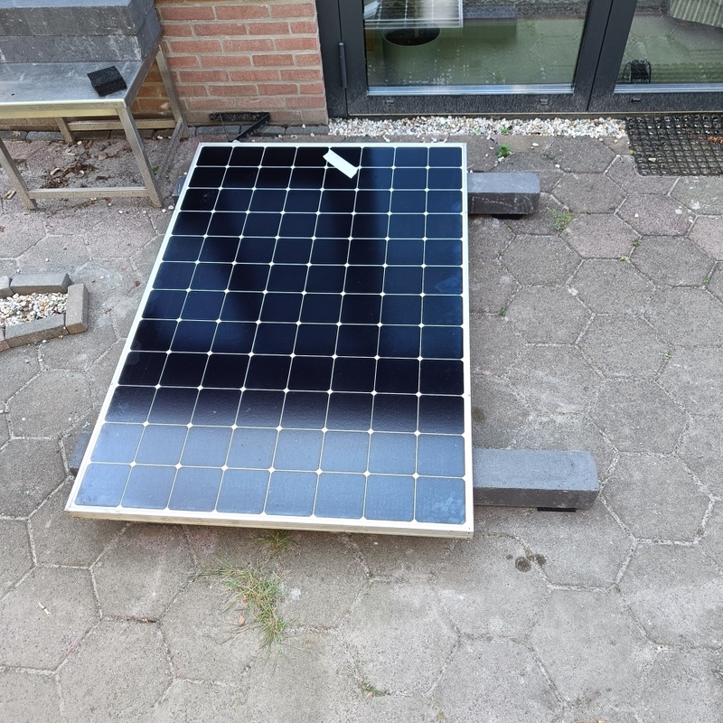 Afbeeldingslocatie: https://tweakers.net/i/kUdhzop-JuX9MEnNE557pFpU7Ow=/800x/filters:strip_icc():strip_exif()/f/image/kuVYuQ8kpbAKItLKzXczDQTQ.jpg?f=fotoalbum_large