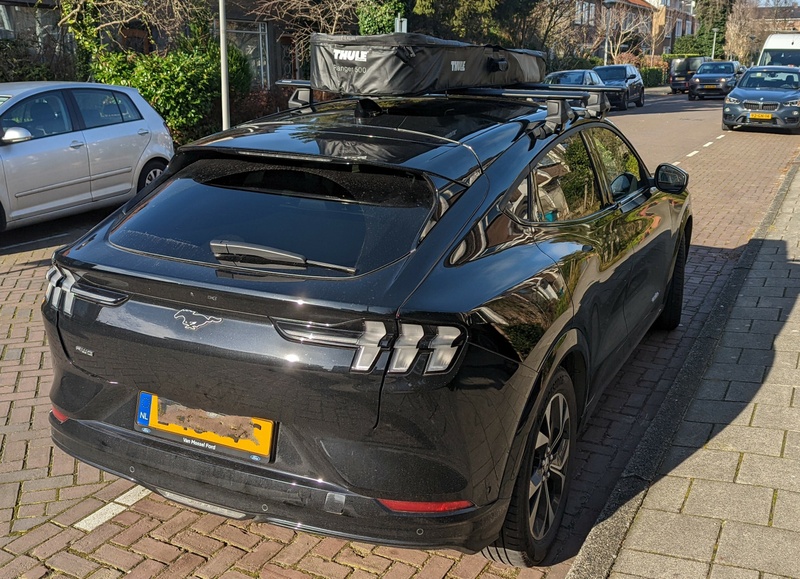 Afbeeldingslocatie: https://tweakers.net/i/kX0QuqglKiINhl_97VptzpH1lmE=/800x/filters:strip_icc():strip_exif()/f/image/M8We7fRg20gfXyKyo9UtjDeD.jpg?f=fotoalbum_large