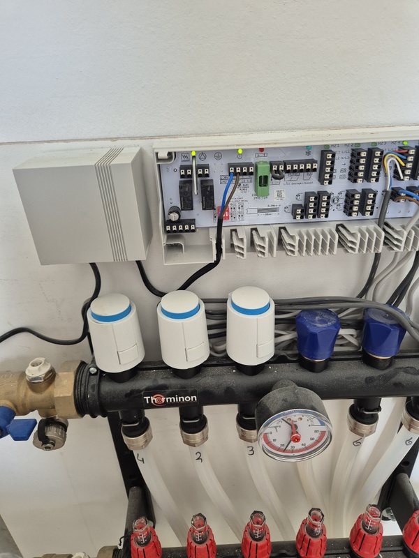 Afbeeldingslocatie: https://tweakers.net/i/k_VKtAtL-w3Y0pK4lrsx8no6EWM=/x800/filters:strip_icc():strip_exif()/f/image/6PeZi8DcfexmIx3Tf7cdw3Fg.jpg?f=fotoalbum_large