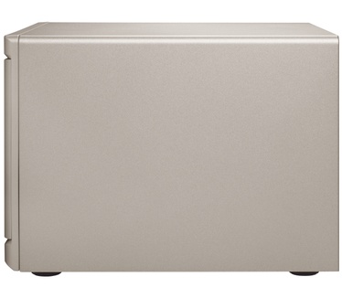 QNAP TS-877 (Ryzen 7-1700, 16GB ram)