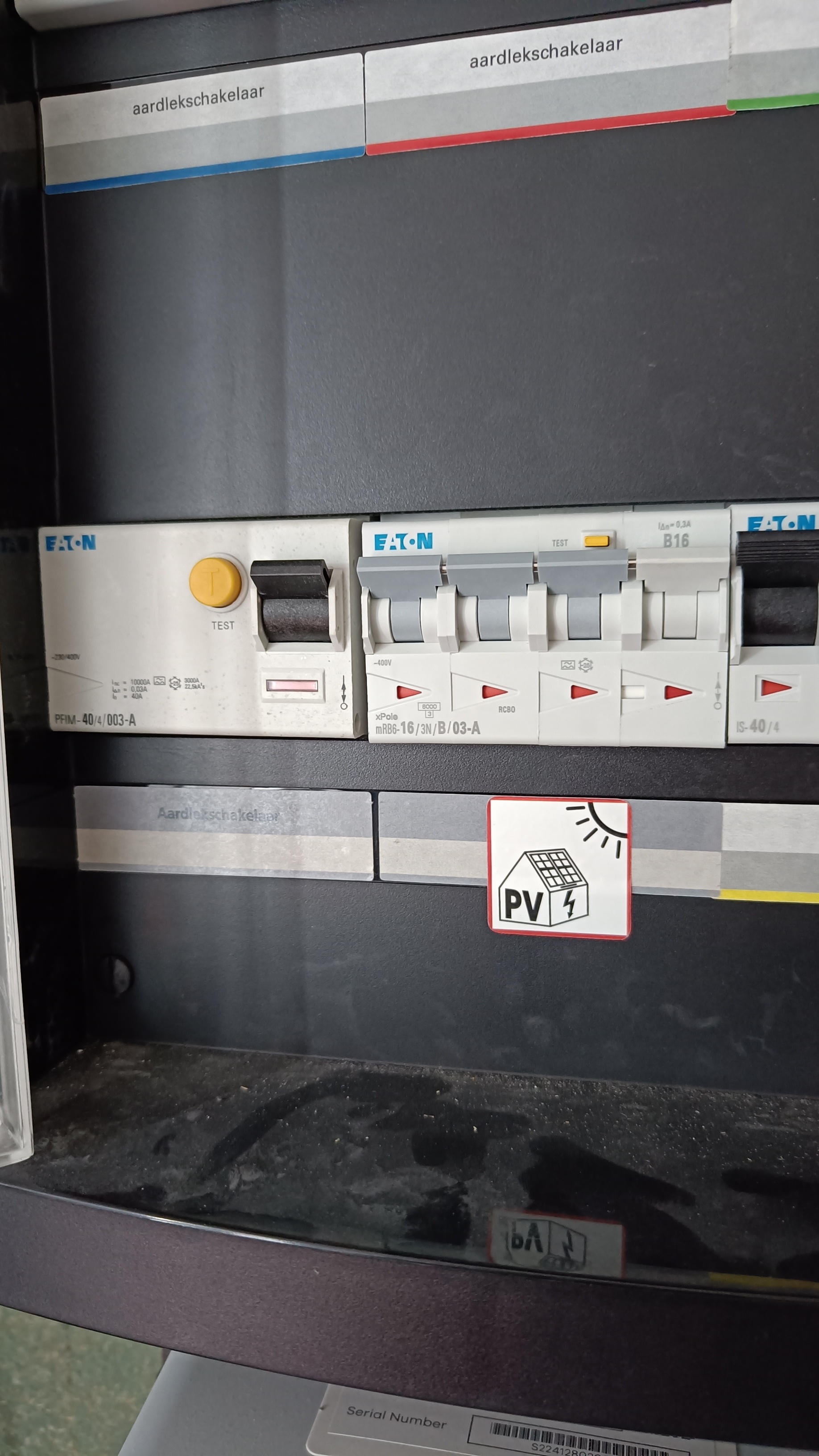 Afbeeldingslocatie: https://tweakers.net/i/keUmz_XSBuO4uBbVkU1bEy8EPA8=/fit-in/4920x3264/filters:max_bytes(3145728):no_upscale():strip_icc():strip_exif()/f/image/vVkxcctTD09Wcnml4QidaKp4.jpg?f=user_large