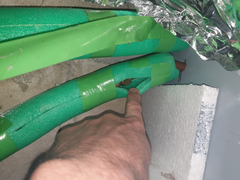 Afbeeldingslocatie: https://tweakers.net/i/kgFnarWwBb25ueDet1VmNKGoytA=/800x/filters:strip_icc():strip_exif()/f/image/izpeu9nZrFi5vxrN8zKO02RW.jpg?f=fotoalbum_large