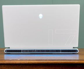 Alienware x17
