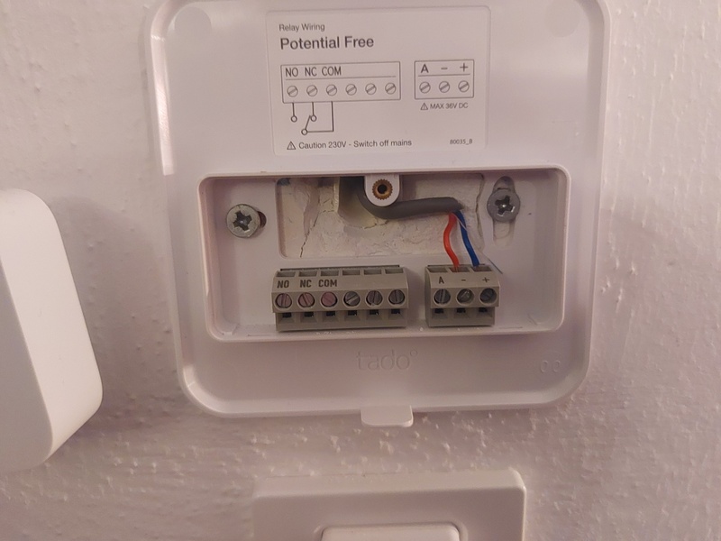 Afbeeldingslocatie: https://tweakers.net/i/km3NGS1ZrgJafAVHyqkyYQ1xneI=/800x/filters:strip_icc():strip_exif()/f/image/d3KwW8BR5Ko7ouE8G4GFXObn.jpg?f=fotoalbum_large