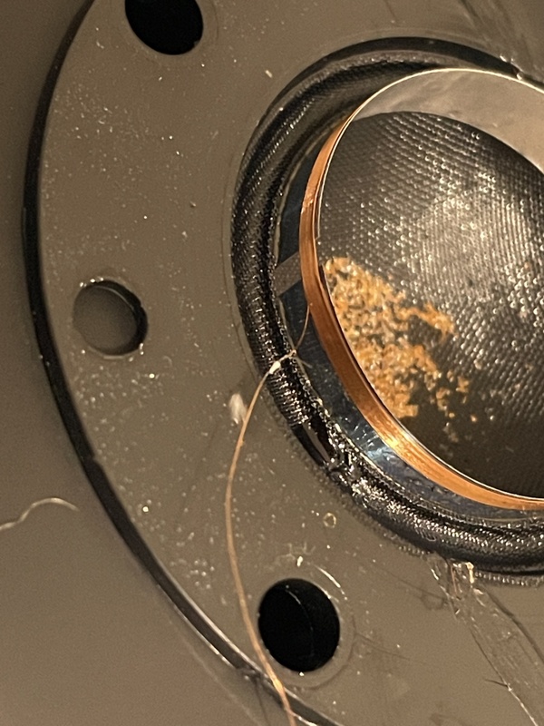 Afbeeldingslocatie: https://tweakers.net/i/kmFJfuO7X16iFZxxcVtG20xIhKI=/x800/filters:strip_icc():strip_exif()/f/image/zhu4nfCs8Oui0XMfZfxCsDY5.jpg?f=fotoalbum_large