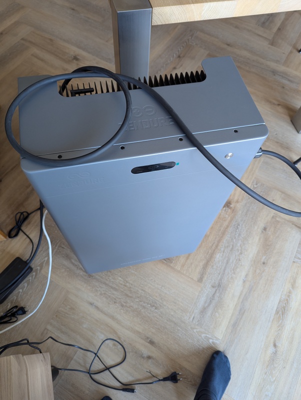 Afbeeldingslocatie: https://tweakers.net/i/kmscVb6sShjcAUc_GAtUzprarY4=/x800/filters:strip_icc():strip_exif()/f/image/it0qrQKPpBn93h5hzEEkIUit.jpg?f=fotoalbum_large