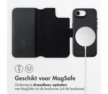Accezz Leather Bookcase 2-in-1 met MagSafe