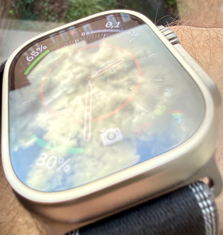 Afbeeldingslocatie: https://tweakers.net/i/kp7OIuhFub_VdEbj3ZykQBa3iRg=/x800/filters:strip_icc():strip_exif()/f/image/wVKTSpoCBHzKrW5xmaXasv7Q.jpg?f=fotoalbum_large