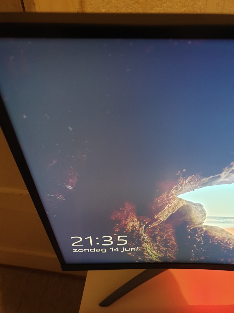 Afbeeldingslocatie: https://tweakers.net/i/ktRJUcof4OuJWjH1a_1-WTR_Kys=/800x/filters:strip_icc():strip_exif()/f/image/hbXTXnQPIGv3yGtWcL660GyW.jpg?f=fotoalbum_large