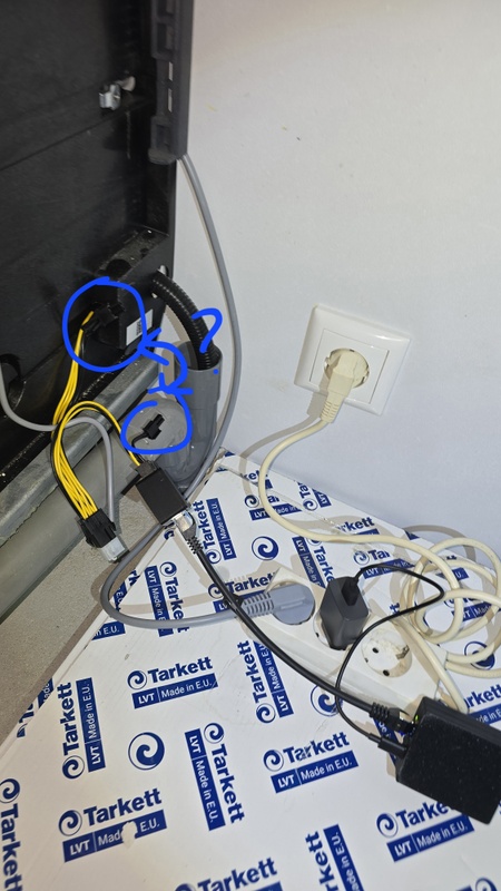 Afbeeldingslocatie: https://tweakers.net/i/kvIV246Jg4U7h7tv_99Kb1jGLVA=/x800/filters:strip_icc():strip_exif()/f/image/FH2zXYTKBgQClGS0GR8pG9Uy.jpg?f=fotoalbum_large