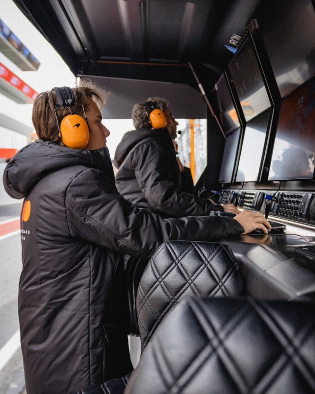 Afbeeldingslocatie: https://tweakers.net/i/kwtmz5E6nFt-QCXNijLnGOBv03E=/x800/filters:strip_icc():strip_exif()/f/image/UNir4uVN93YKJtShVhpV6sFW.jpg?f=fotoalbum_large