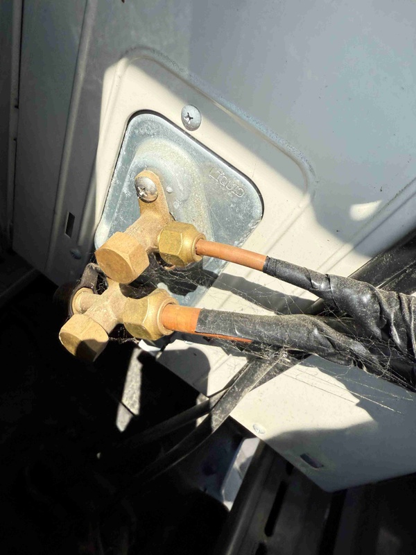 Afbeeldingslocatie: https://tweakers.net/i/kyT2_UQUaZAAQjtfGDes0CIoKig=/x800/filters:strip_icc():strip_exif()/f/image/S75UDBKE7NdFhKYoBQzaCkj4.jpg?f=fotoalbum_large