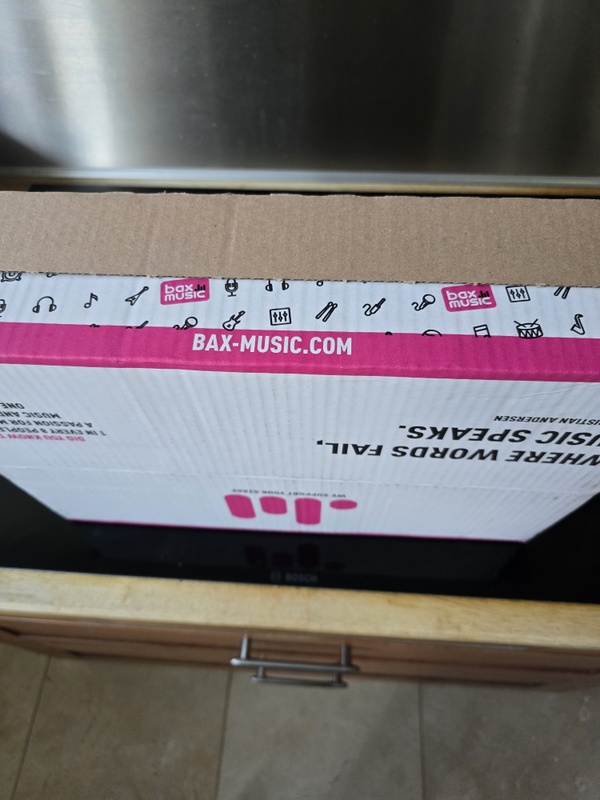 Afbeeldingslocatie: https://tweakers.net/i/kyh-y2JFHlPd_UBisicuUlf7ud0=/x800/filters:strip_icc():strip_exif()/f/image/CDJMzIsQi98bi0iO786CwO0M.jpg?f=fotoalbum_large