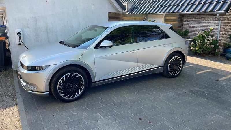 Afbeeldingslocatie: https://tweakers.net/i/kzjRTtgKl0ydeSE_YwZgCwdyC44=/800x/filters:strip_icc():strip_exif()/f/image/da7GTgFv5Bvc4yO2BCFOl5Mw.jpg?f=fotoalbum_large