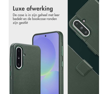 Accezz Leather Bookcase 2-in-1 met MagSafe