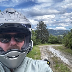 Afbeeldingslocatie: https://tweakers.net/i/l3UUil7B5RNtWg92ArAsI4JmaMM=/232x232/filters:strip_icc():strip_exif()/f/image/OZPmhLFXKs72gK5vbNhmknWQ.jpg?f=fotoalbum_tile