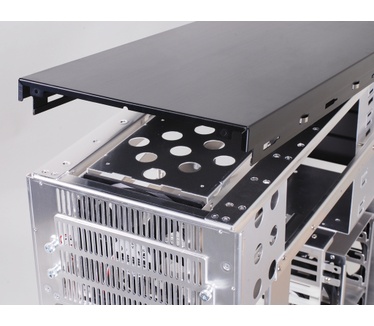 Lian Li PC-A7110A