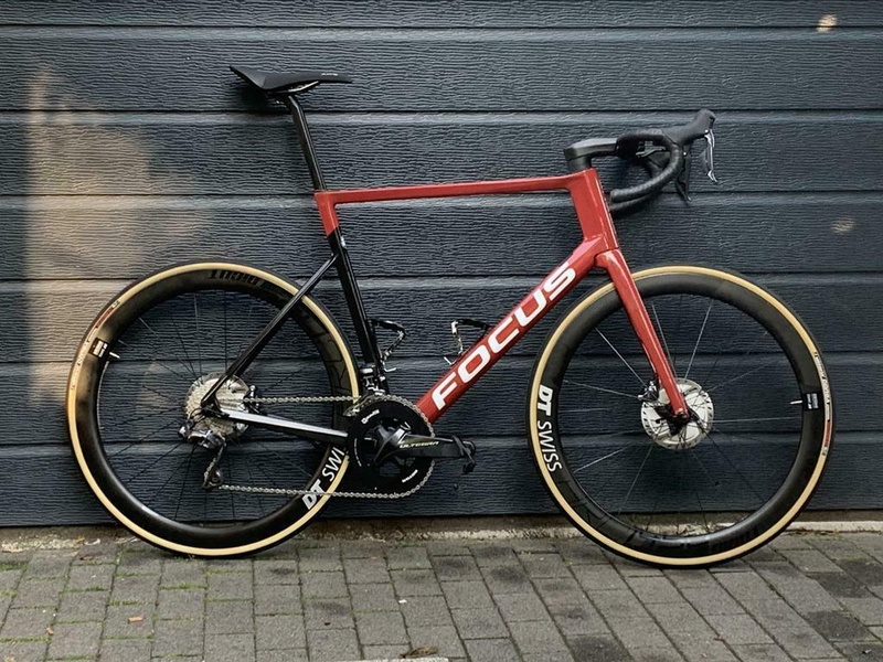 Afbeeldingslocatie: https://tweakers.net/i/l5n6XxkuzfX7ZVEBu2Abq4ny7ew=/800x/filters:strip_icc():strip_exif()/f/image/Pp4bCWOXlS5UJR53BKRm58Zi.jpg?f=fotoalbum_large