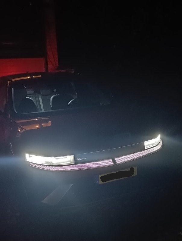 Afbeeldingslocatie: https://tweakers.net/i/l61Z5LYVCmjBKJgOlcWCiqs2vxY=/x800/filters:strip_icc():strip_exif()/f/image/RQZg4QfMHpktPmjgK0Pfjh6k.jpg?f=fotoalbum_large