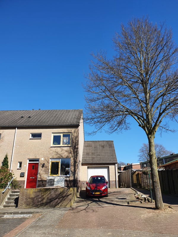 Afbeeldingslocatie: https://tweakers.net/i/l69dmzYMFUV5CDFs43U8Bajv2bw=/x800/filters:strip_icc():strip_exif()/f/image/PR1ji42aacwfrGGotDBHdgdO.jpg?f=fotoalbum_large