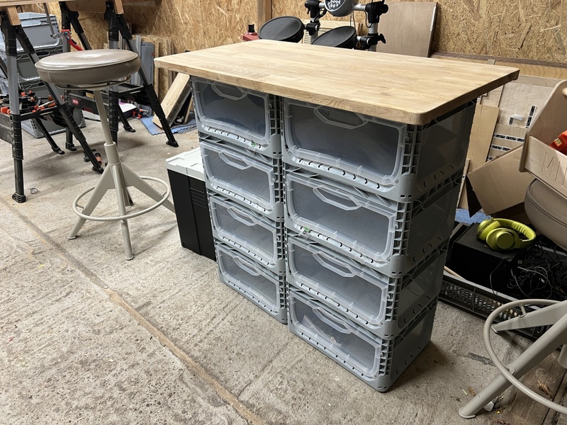 Afbeeldingslocatie: https://tweakers.net/i/l7cp9_6bajsC3Xa8DmT1Tx2kDXM=/800x/filters:strip_icc():strip_exif()/f/image/iLS67wCDY5jtg6eR9ZB3URC9.jpg?f=fotoalbum_large