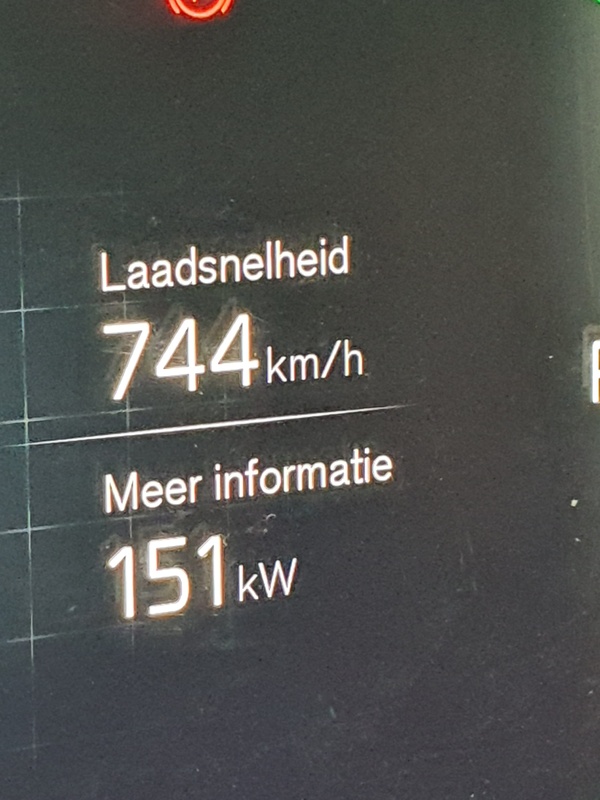 Afbeeldingslocatie: https://tweakers.net/i/l7j47Gmwm6JOE5TxW9a-HgaP_90=/x800/filters:strip_icc():strip_exif()/f/image/nOYRdZMZ9dMydLTaTV2V32lj.jpg?f=fotoalbum_large