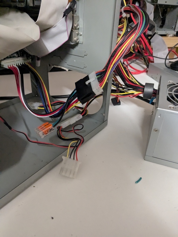 Afbeeldingslocatie: https://tweakers.net/i/l9sg08wrA2OhW-gXDNzou1MvqQ8=/x800/filters:strip_icc():strip_exif()/f/image/gicoi8gGn8N9hByNuYZtQzav.jpg?f=fotoalbum_large