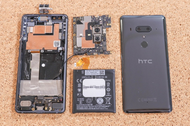 HTC U12+ teardown