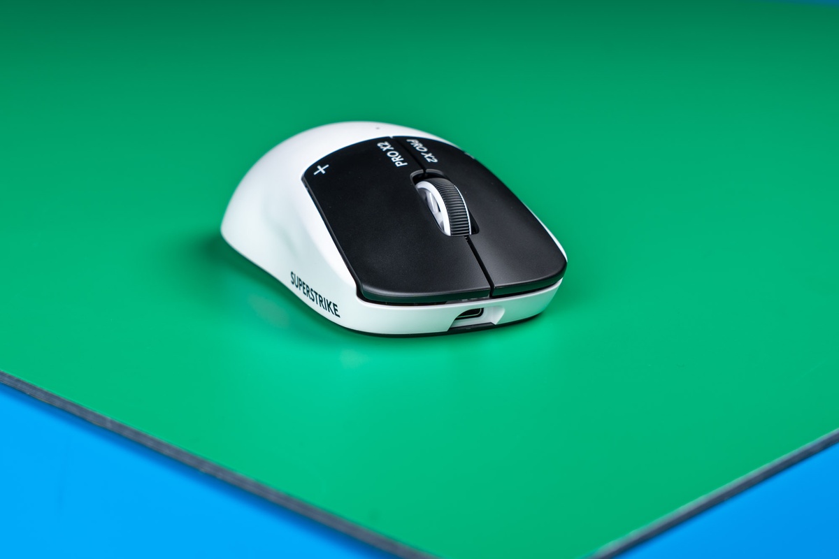 Logitech G Pro X2 Superstrike Review - Tweakers