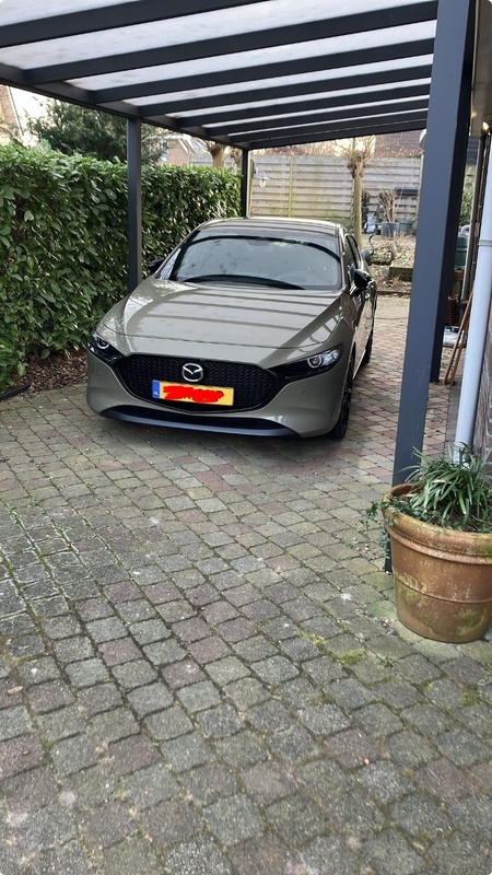 Afbeeldingslocatie: https://tweakers.net/i/lG74KXbJe37tRxnQepbv-uNe7ds=/x800/filters:strip_icc():strip_exif()/f/image/1JhGxhnNbR9RDYP0j3Hi9dry.jpg?f=fotoalbum_large