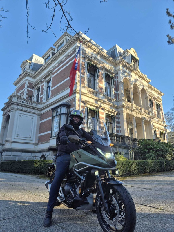 Afbeeldingslocatie: https://tweakers.net/i/lGWHf5-RvRL8k8lyJ0R0x6q_Mcg=/x800/filters:strip_icc():strip_exif()/f/image/We3tgqoL1l4MMvwWHo92yq76.jpg?f=fotoalbum_large