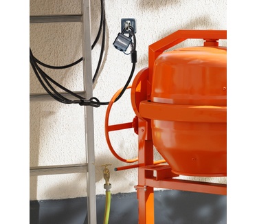 Master Lock Kabel van 4,5 m met een diameter van 10 mm en lussen aan de uiteinden; zwart