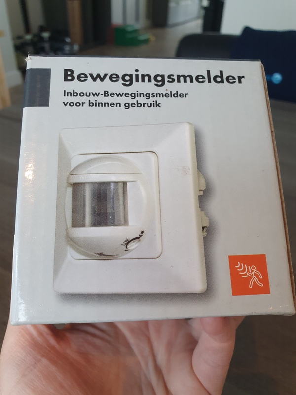 Afbeeldingslocatie: https://tweakers.net/i/lK7OxoctjeaovzLYSa3QqL2Vh7I=/x800/filters:strip_icc():strip_exif()/f/image/bg31nrIS7Sb29swg4s76N6OF.jpg?f=fotoalbum_large