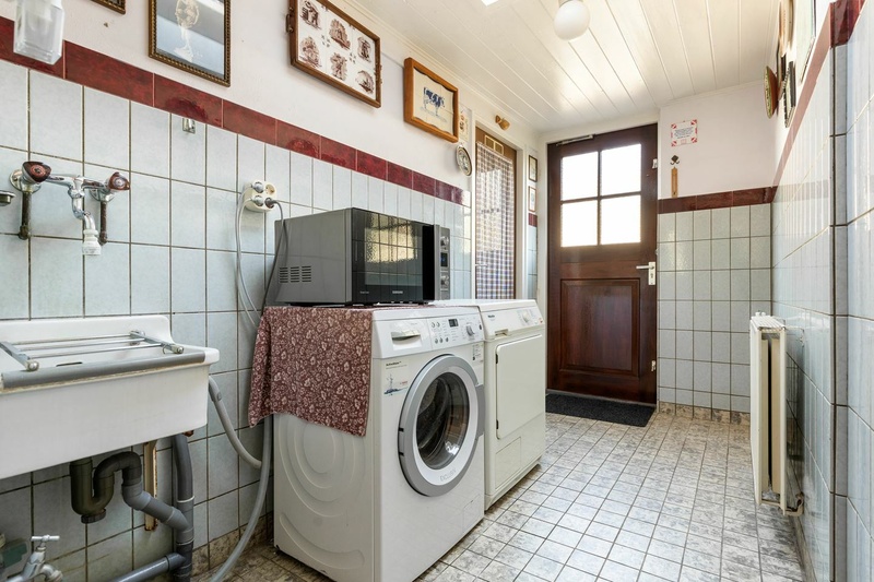 Afbeeldingslocatie: https://tweakers.net/i/lNg7BTBEKlkDjNK4pVlYr07aJSw=/800x/filters:strip_icc():strip_exif()/f/image/NdEcJHwXZGJvTSU2DRu3HkK0.jpg?f=fotoalbum_large