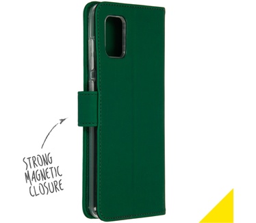 Accezz Wallet Softcase Booktype (Galaxy A31) Groen