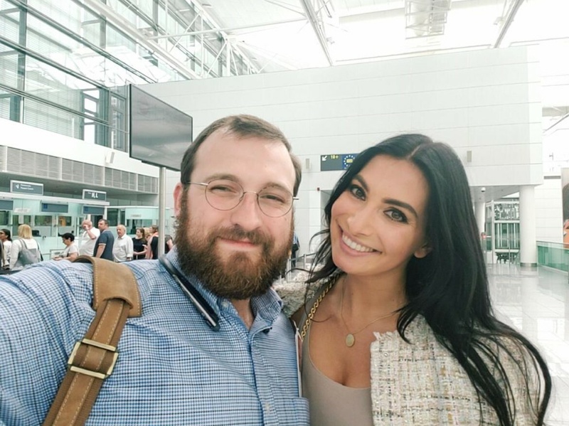 Afbeeldingslocatie: https://tweakers.net/i/lQ2tLEKNUQO0Os8RiJK8XpYNfaQ=/800x/filters:strip_icc():strip_exif()/f/image/hFFh3o5P3ZqiRGjHymzaZBg1.jpg?f=fotoalbum_large