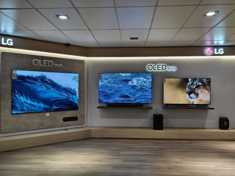 Afbeeldingslocatie: https://tweakers.net/i/lR8iXwAbX21goQmpMiOi1-9YOQI=/800x/filters:strip_icc():strip_exif()/f/image/6U2H01dr8wq4C7UYS92znFOC.jpg?f=fotoalbum_large