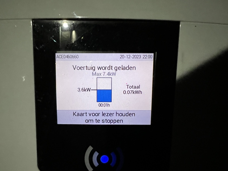 Afbeeldingslocatie: https://tweakers.net/i/lUXk-vBpF44mirDIy8j3vbnHIv4=/800x/filters:strip_icc():strip_exif()/f/image/aigWBQHGLcKXTWcTyFgLI8jC.jpg?f=fotoalbum_large