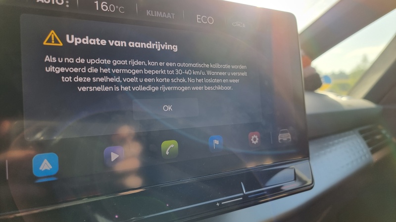 Afbeeldingslocatie: https://tweakers.net/i/lVD3unjGHzI-txwSmbyYySe1lQY=/800x/filters:strip_icc():strip_exif()/f/image/gG39m0aRFRhxOOQx6EJwA1Iv.jpg?f=fotoalbum_large